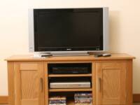 Osprey oak Medium entertainment unit, Julian Foye