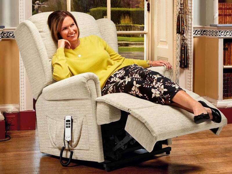 Madeleine Riser Recliner