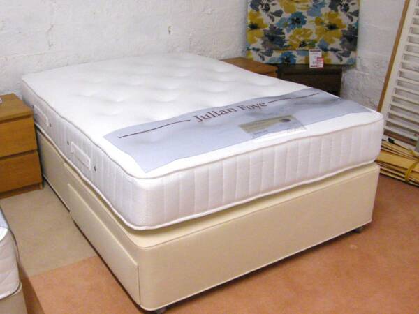 Vienna 4' 6" Mattress
