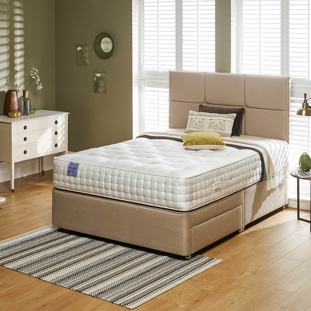 Relyon Sublime 2400 Bed Julian Foye