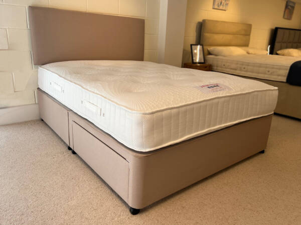 Belvedere 1000 Bed