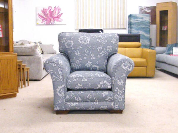 Georgia Lounge Chair
