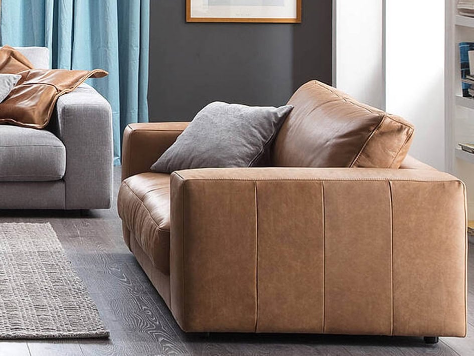 Halo Sofa Julian Foye