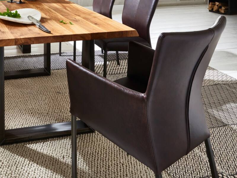 Franklin Dining Table