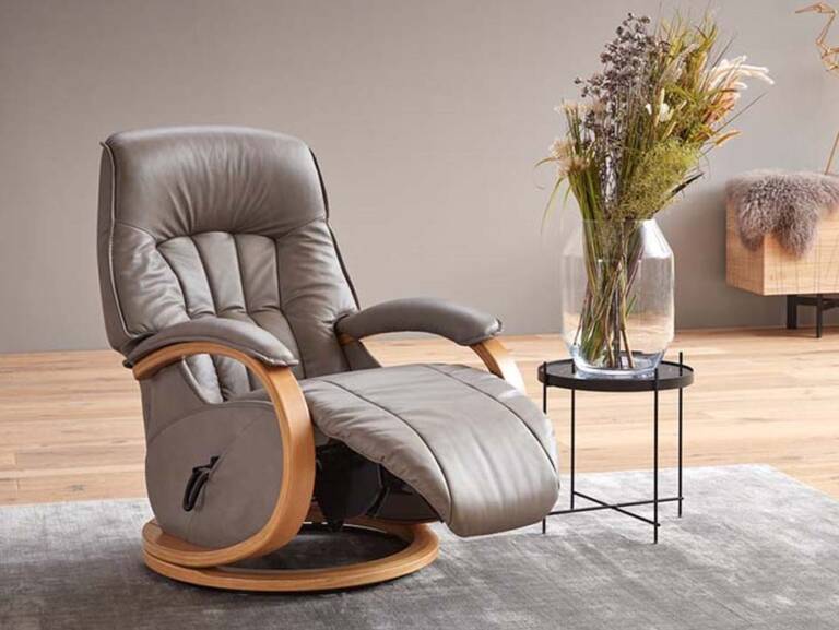 Himolla Abney Recliner Chair - Julian Foye
