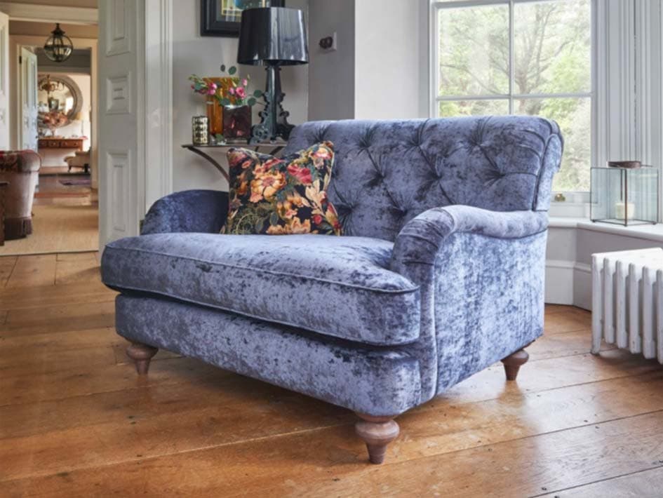 Brinley Sofa Julian Foye