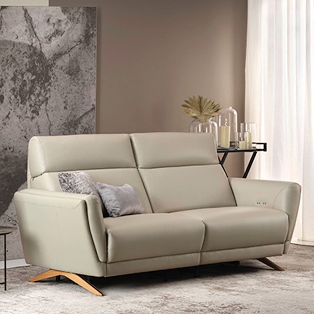 Nancy Sofa Julian Foye