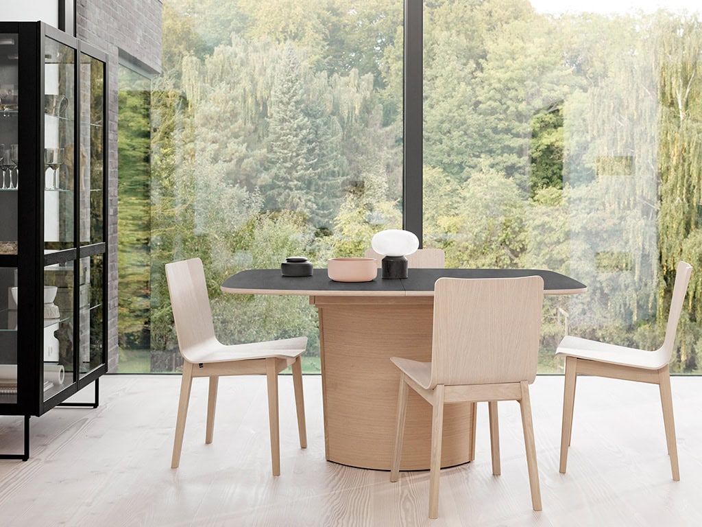 Skovby Boat Table and Flex Dining Chairs