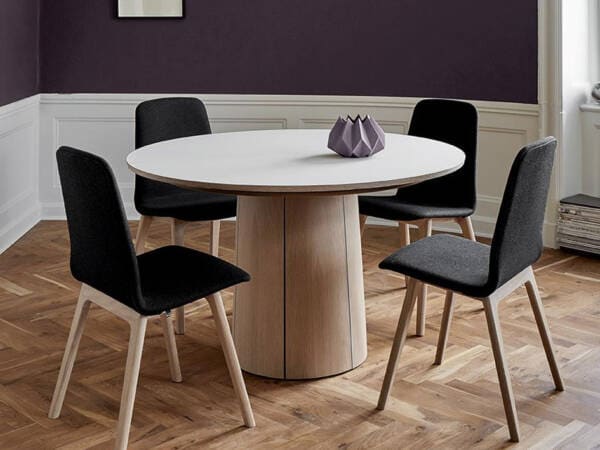 Skovby Round Extending Dining Table