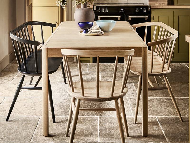 ercol Heritage Loveseat