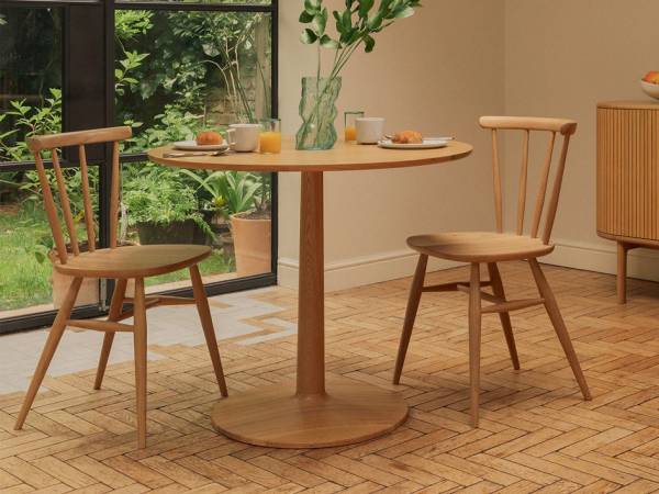 ercol Siena Breakfast Table