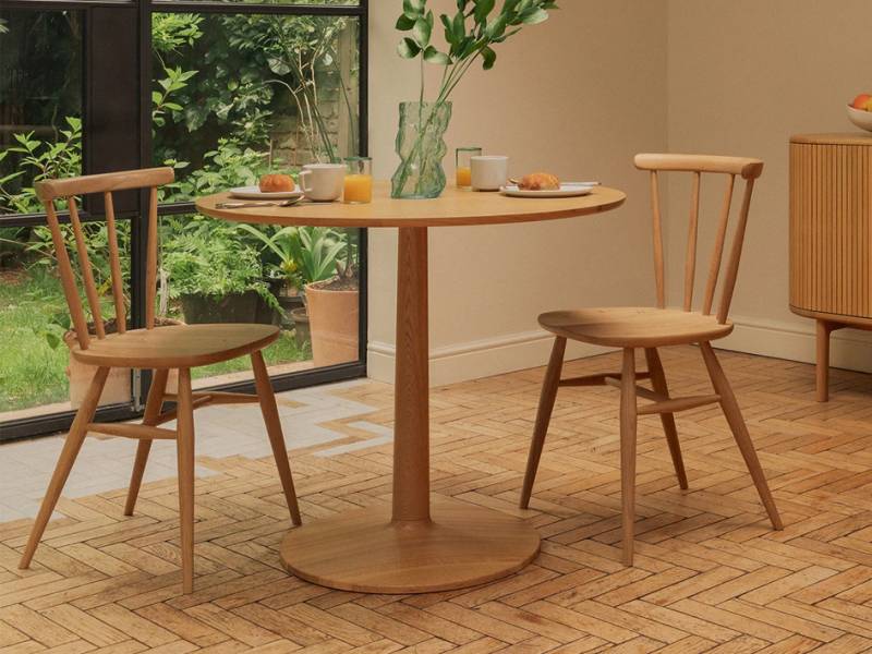 ercol Siena Breakfast Table