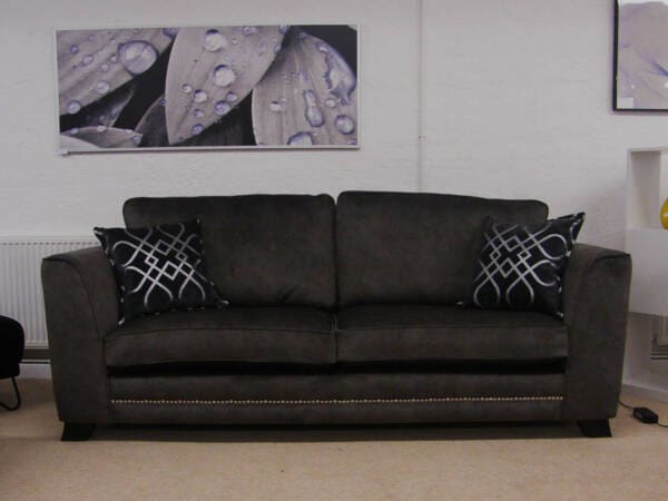 Sovereign Noir 4 Seater