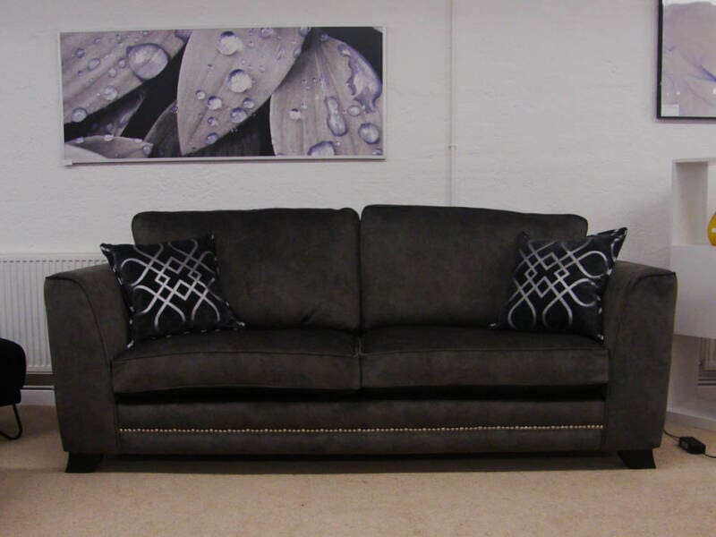 Sovereign Noir 4 Seater