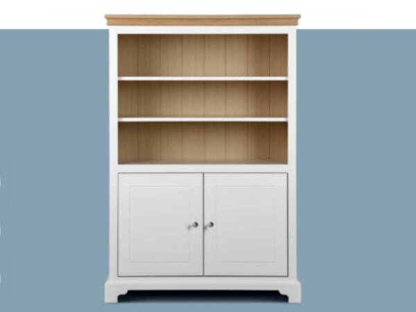 Hagen small bookcase with doors