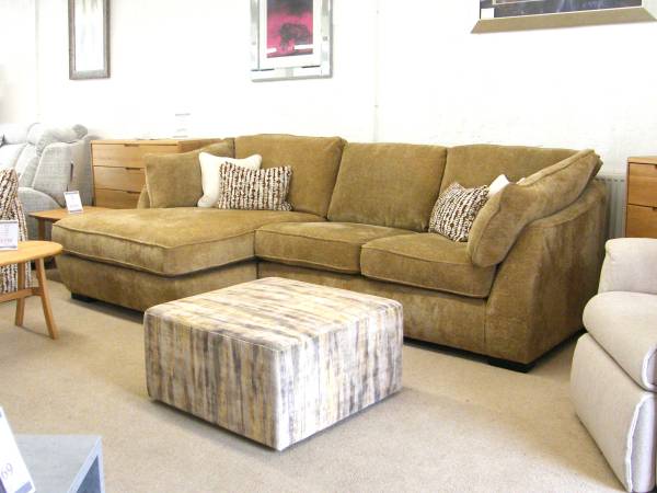 Hana Large Chaise Group