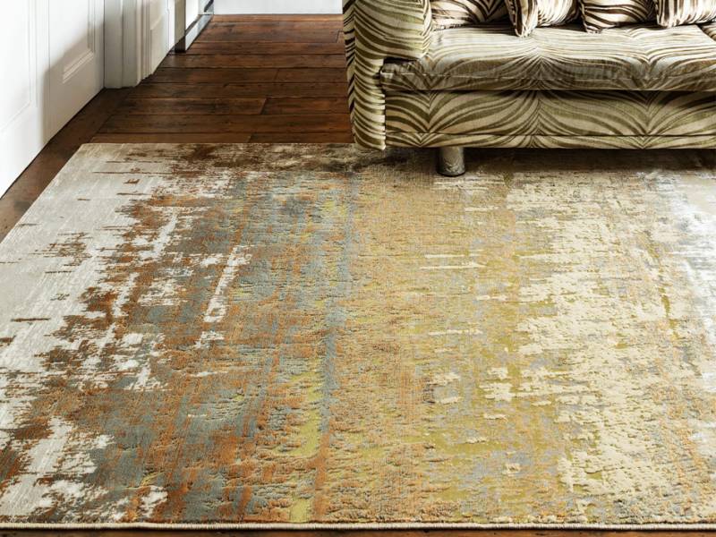 Aurora Dune Metallic rug in a room