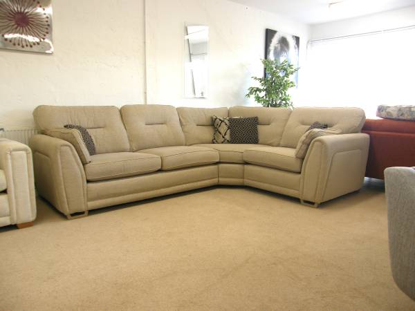 Aalto Large Corner Group