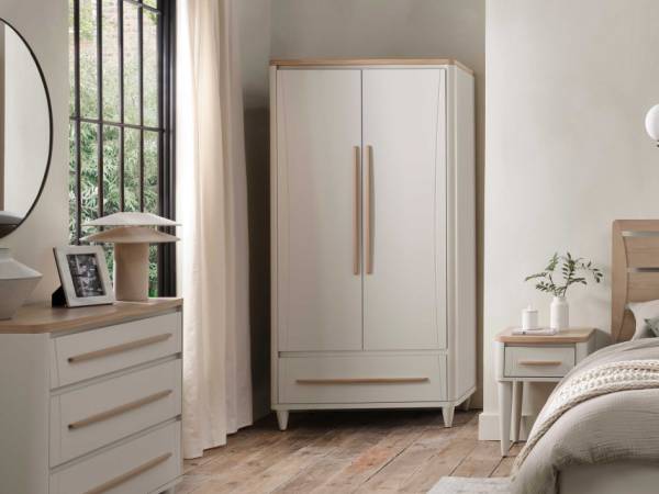 Luca wardrobe