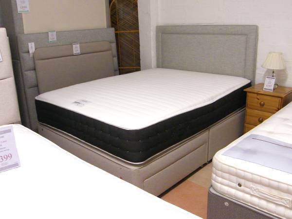 Relyon 5' Dunlopillo Pure Freya Mattress