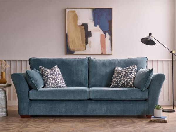 Zuri Sofa