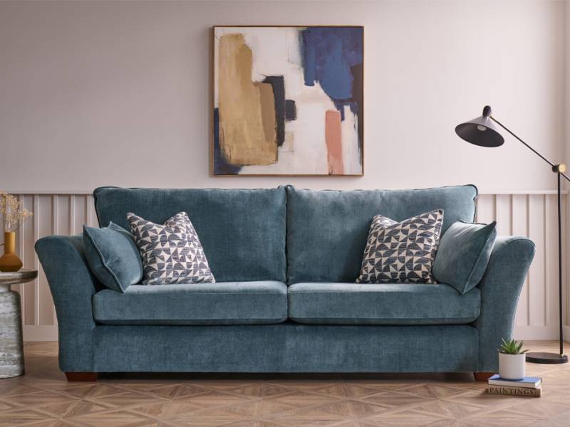 Zuri Sofa