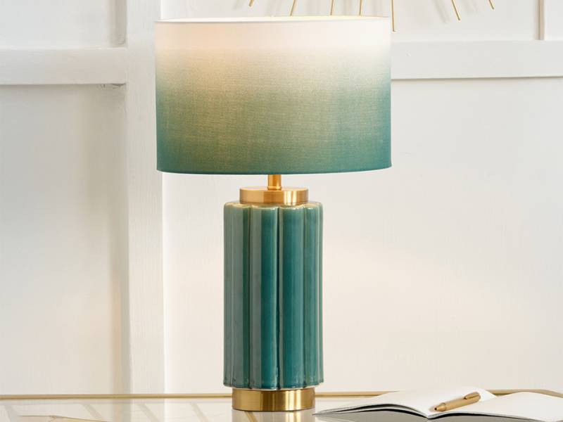 Lushan Scalloped Table Lamp