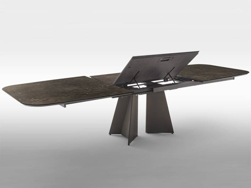 Mec Dining Table