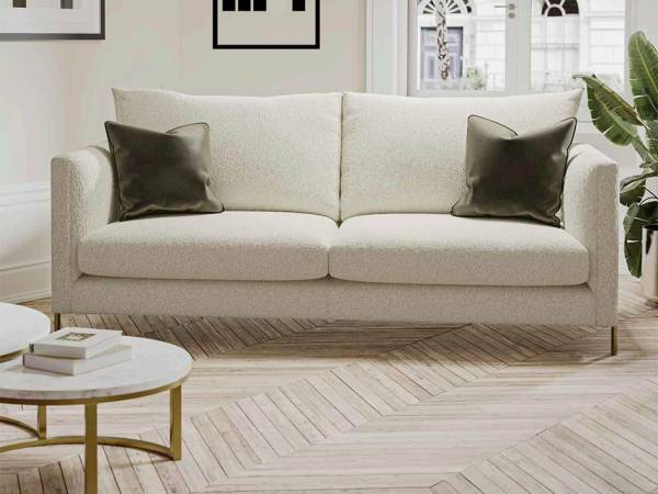 Della sofa