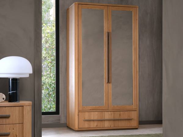 Viola Wardrobe