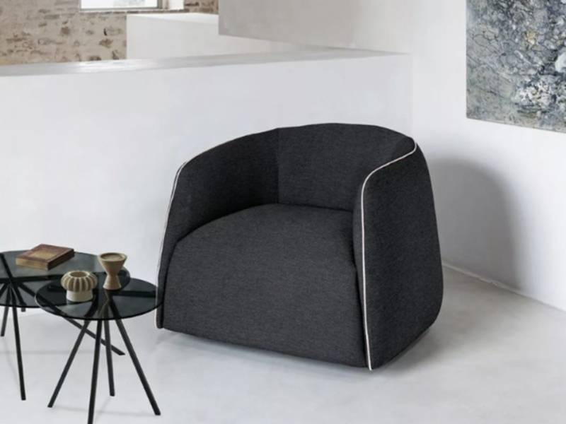 Kodi armchair