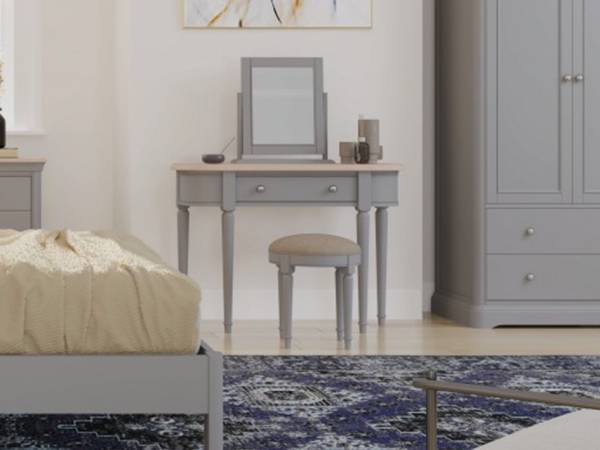 Cove dressing table