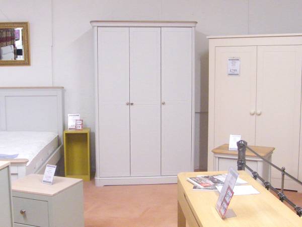 Capri Triple Wardrobe