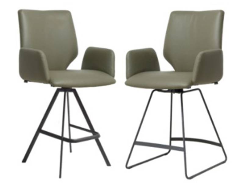 Venjakob Adam Bar Stool with arms