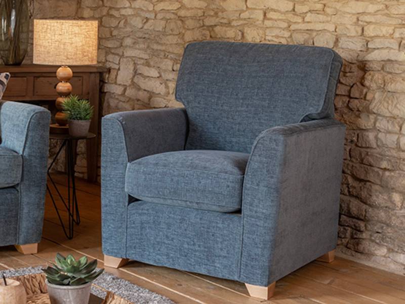 Roxy Chair