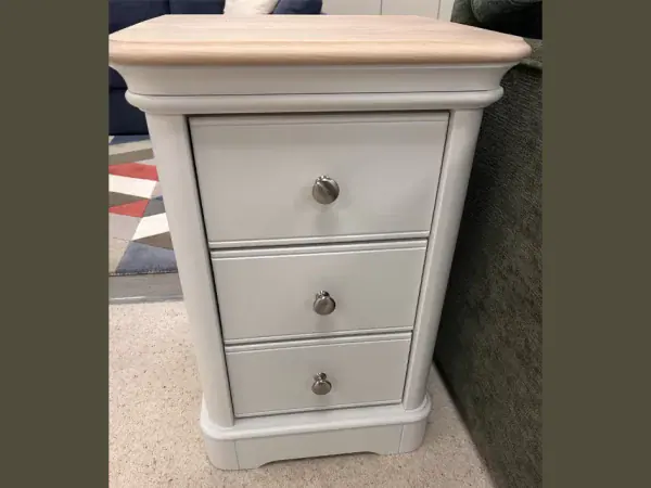 Capri small 3 drawer bedside oak top