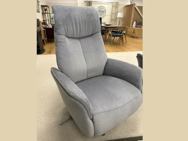 Himolla Abney Small Manual Swivel Recliner