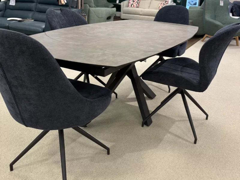 Kooper extending dining table and 4 swivel chairs