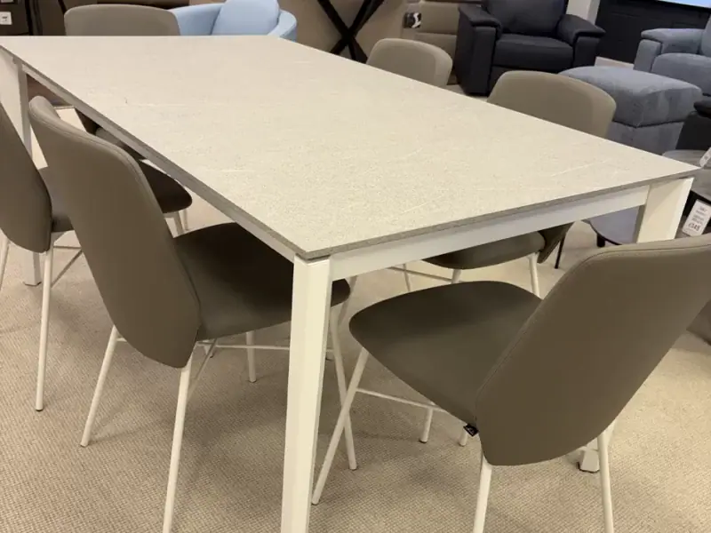 Calligaris Pentagon Dining Table and 6 Sibilla Chairs
