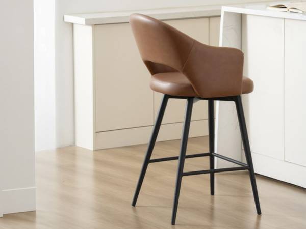 Skye bar stool
